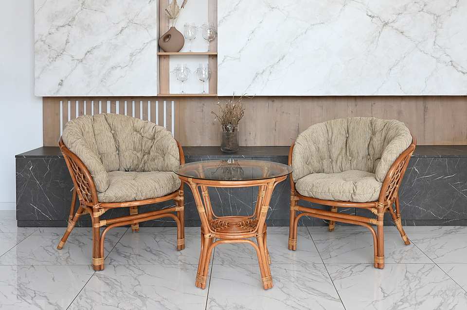 Багама Дуэт с круглым столом, подушки полные светлые, коньяк, в интерьере