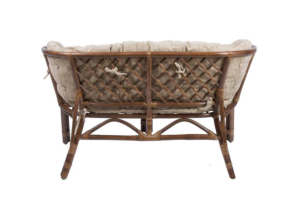 Диван Багама, подушка полная светлая, орех матовый, вид сзади