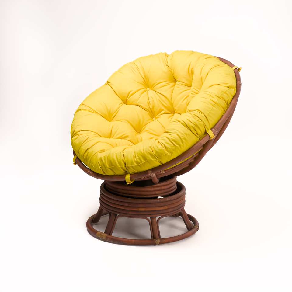 Кресло Папасан вращающийся, подушка желтая, миндаль матовый