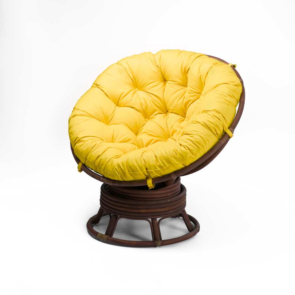 Кресло Папасан вращающийся, подушка желтая, орех матовый