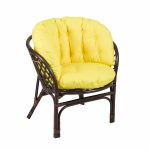 Кресло Багама из натурального ротанга с желтой подушкой